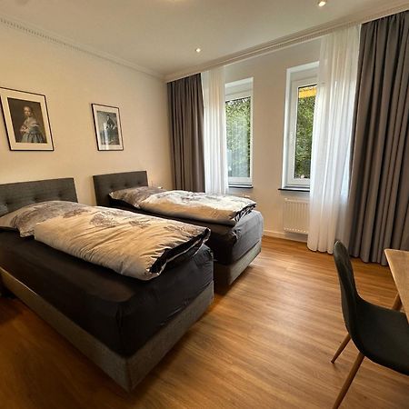Apartment In Bad Wilhelmshoehe Mit Grossem Balkon Im Gruenen Und Kostenfreien Parkplaetzen Kassel Exterior photo